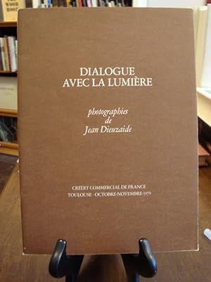 DIALOGUE AVEC LA LUMIERE