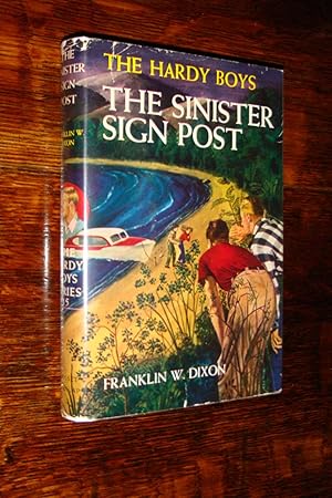 HARDY BOYS - THE SINISTER SIGN POST (rare DARK BROWN OC endpapers)