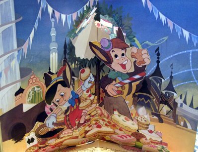 Walt Disney's Pinocchio. A Pop Up Movie go Round Book.