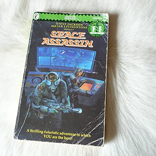 Space Assassin: Fighting Fantasy Gamebook 12 (Puffin Adventure Gamebooks)