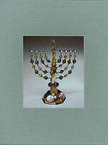 Five Centuries of Hanukkah Lamps from The Jewish Museum: A Catalogue Raisonné (Published in Association with the Jewish Museum, New York S)
Five Centuries of Hanukkah Lamps from The Jewish Museum: A Catalogue Raisonné (Published in Association with the Jewish Museum, New York S)