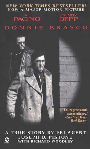 Donnie Brasco : My Undercover Life in the Mafia: A True Story by FBI Agent
Donnie Brasco : My Undercover Life in the Mafia: A True Story by FBI Agent