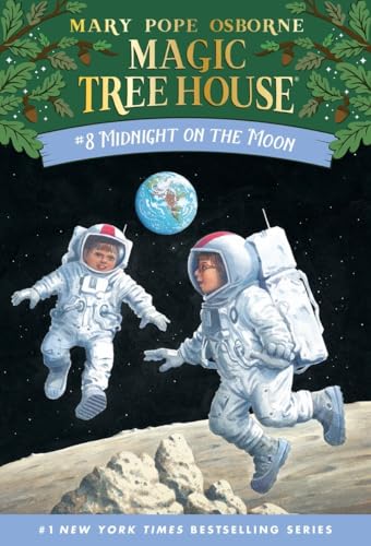 Midnight on the Moon (Magic Tree House: Book 8)