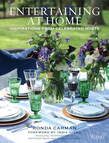 Entertaining at Home : Inspirations from Celebrated Hosts