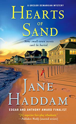 Hearts of Sand: A Gregor Demarkian Novel (Gregor Demarkian Novels)