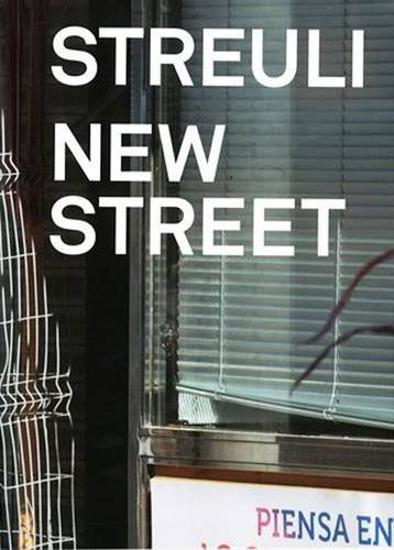 Beat Streuli: New Street (English and Spanish Edition)
