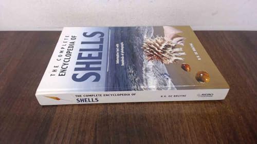 The Complete Encyclopedia Of Shells: Informative Text with Hundreds of Photographs
The Complete Encyclopedia Of Shells: Informative Text with Hundreds of Photographs