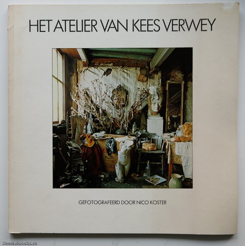 Het atelier van Kees Verwey. Gefotografeerd door Nico Koster