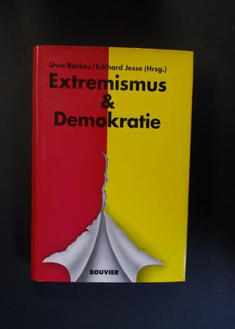 Jahrbuch Extremismus & Demokratie, Bd.5