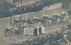 AK, alte Postkarte. "Kaiserliche Kutsche und viel Volk am Straßenrand. Wohl silberne Hochzeit des...