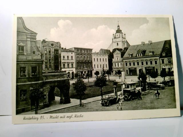 AK Kreuzburg OS. - Markt mit evgl. Kirche. Groß Pankow, Oberschlesien, Platzpartie, Straßenpartie, Gebäudeansichten, alte Autos, Geschäfte, Passanten