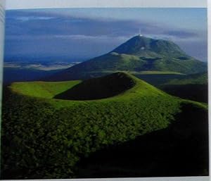 Auvergne : Bourbonnais, Velay (Cantal, Puy de Dome, Haute-Loire et Allier)