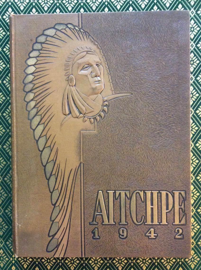 The Aitchpe 1942 The Yearbook Of Hyde Park High School Chicago