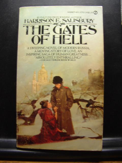 THE GATES OF HELL - Salisbury, Harrison E.