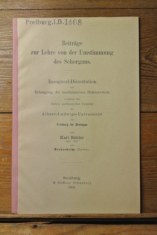 Beiträge zur Lehre von der Umstimmung des Sehorgans.