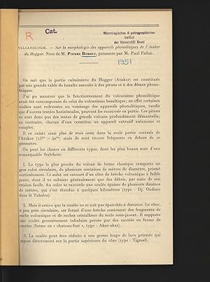 Vulcanologie. Sur la morphologie des appareils phonoliliques de l Atakor du Hoggar.