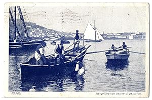 Napoli - Mergellina con barche di pescatori.