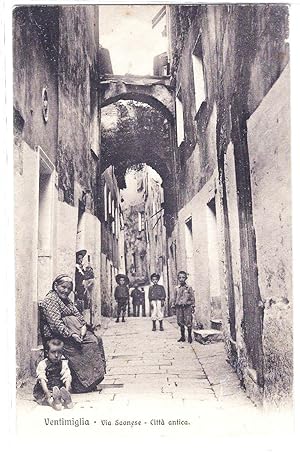 Ventimiglia (Imperia) - Via Saonese - Città antica.