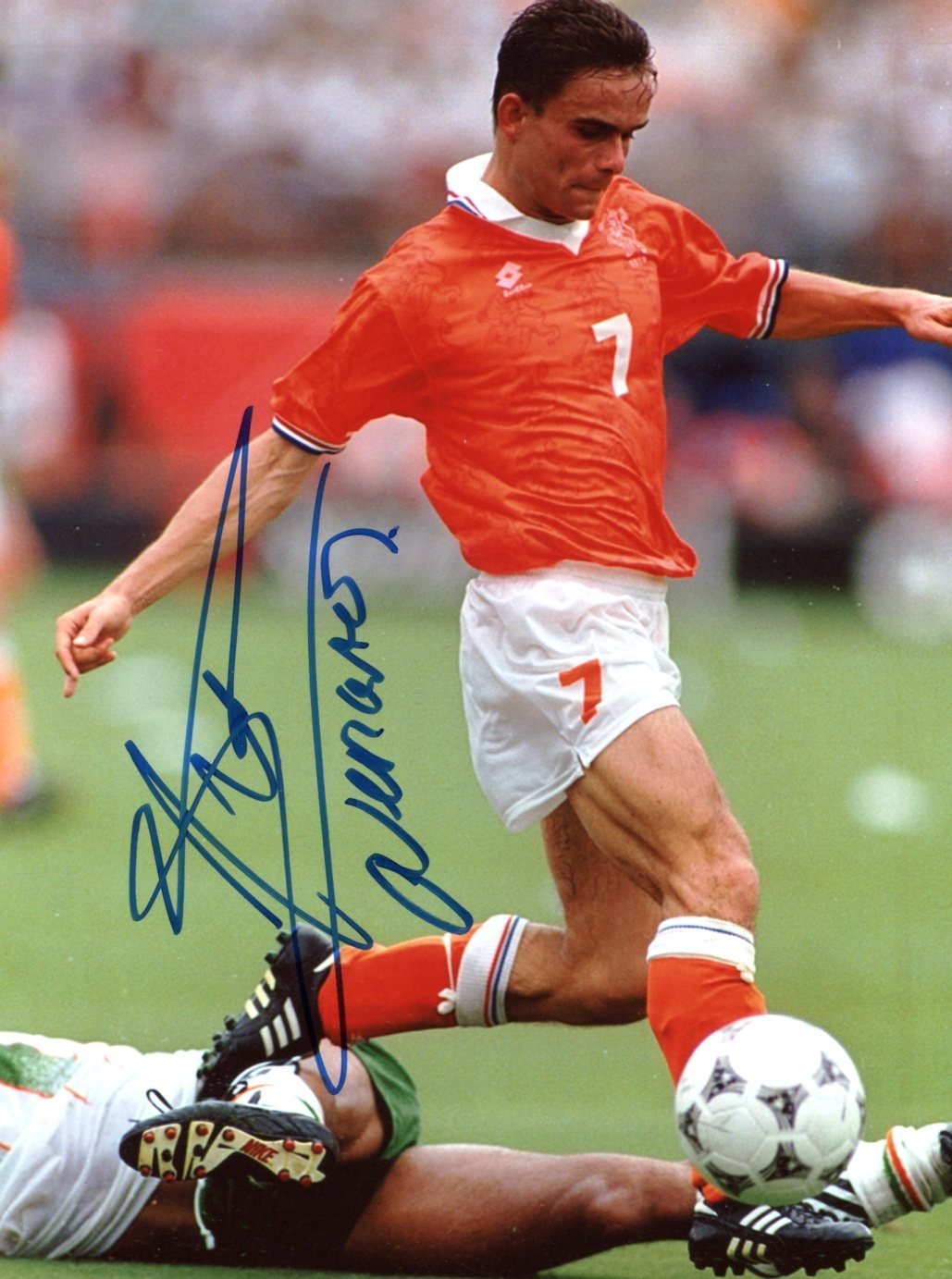 Marc Overmars (Dutch professional footballer): Signed by Author(s