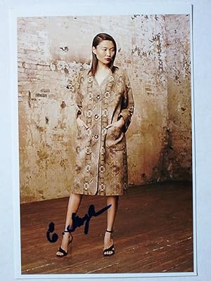 Original Autogramm autograph auf Foto. Bedeutendes russisches Vogue Modell und Schauspielerin. Fa...