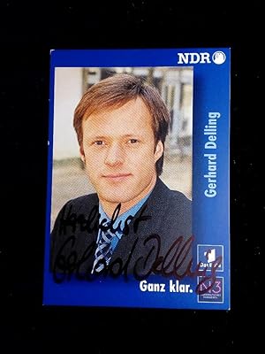 original signierte Autogrammkarte. Original handsigned autograph card. 10 x 15 cm German TV host....