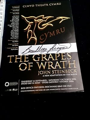 Originaler Theaterflyer zu dem Stück von John Steinbeck Grapes of wrath handsigniert von Hauptdar...