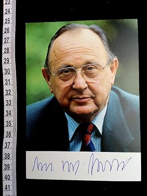 handsignierte Autogrammkarte. original hand signed autograph card with picture of the famous germ...