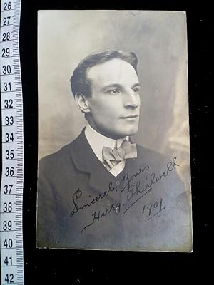 Original Foto handsigniert von dem bekannten britischen Theater SCHAUPIELER. Bedeutend als LEADIN...