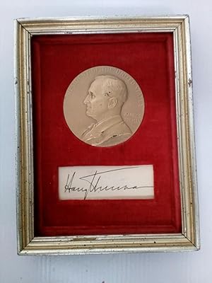 Presidential Medal and Signature framed autograph letter with signature