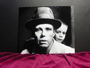 Joseph Beuys +++ original Photo +++ double-signed(!) by Strelow +++,