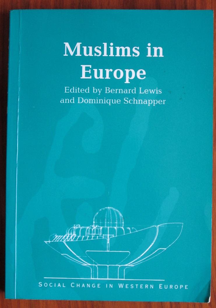 Muslims in Europe (Social Change in Western Europe)