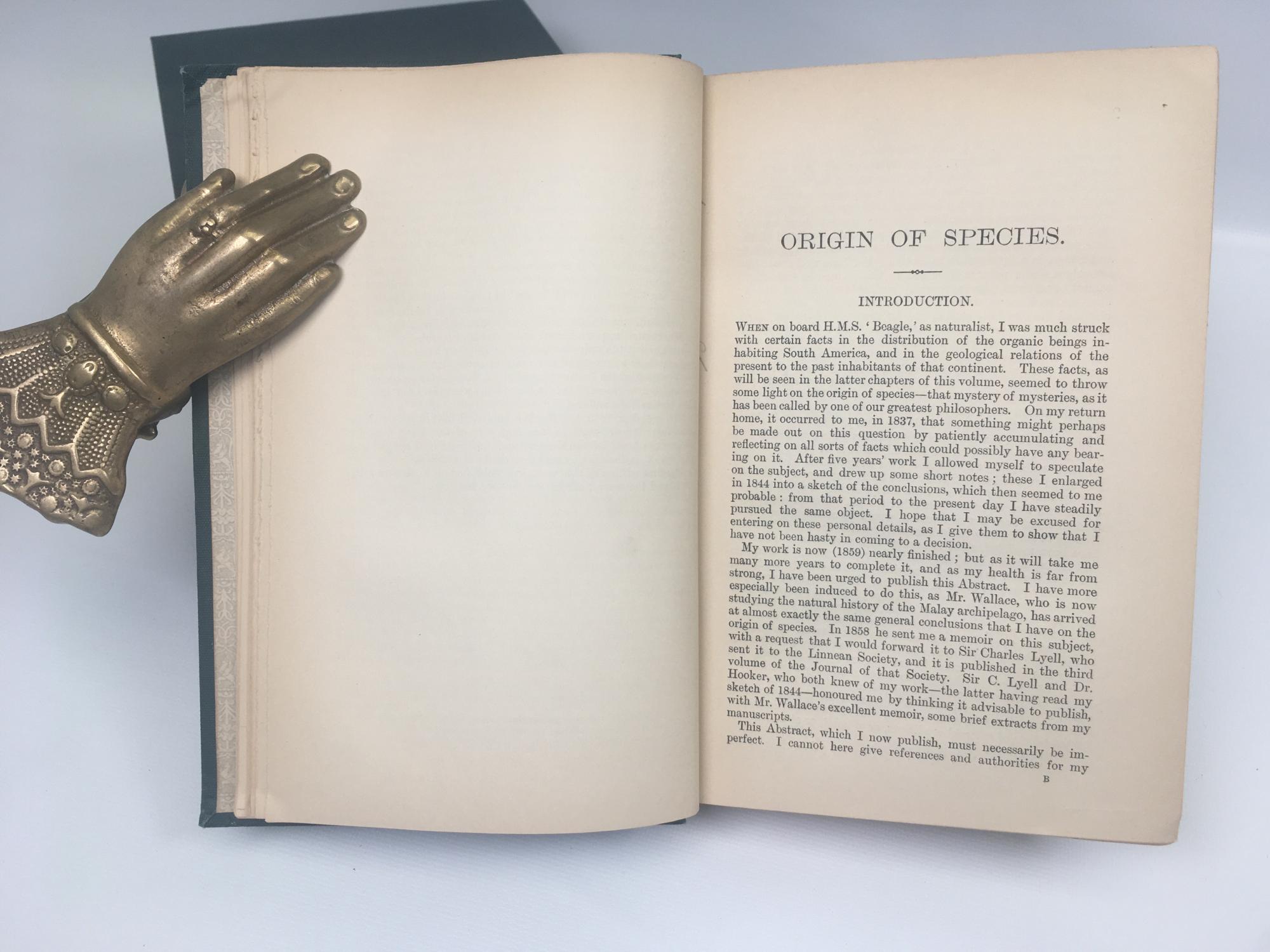 charles darwin published on the origin of species charles darwin published on the origin of species