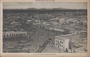 MARRAKECH EN AVION: La place Djemâa-el-Fna. Photo prise par M. Flandrin sur avion des lignes aéri...