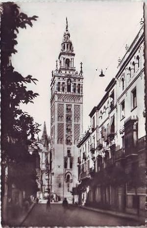 SEVILLA. La Giralda desde la calle de Mateo Gago. The Giralda from Mateo Gago Street. Heliotipia ...