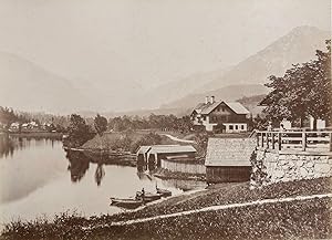 Alt-Aussee, Dachstein vom Seewirt aus gesehen. Original Fotografie; Albumin-Abzug (ca. 1885). Bil...