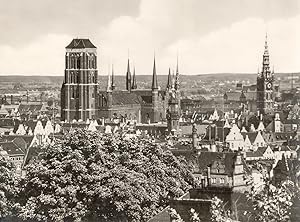 DANZIG. Blick auf die Stadt aus hoher Perspektive; im Zentrum die Marienkirche. Original-Fotograf...