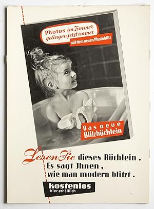 Karton-Werbeaufsteller aus den 1960er Jahre für "DAS NEUE BLITZBÜCHLEIN". Format 29,3 cm Breite x...