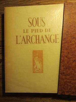 Sous le pied de l' Archange. Illustrations de Mathurin Méheut.