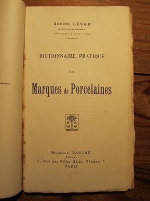 Dictionnaire pratique des marques de porcelaine.