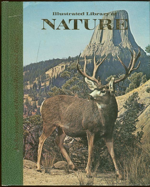 Stuttman, H. S. Publisher - Illustrated Library of Nature Animal Traits-Animal World
