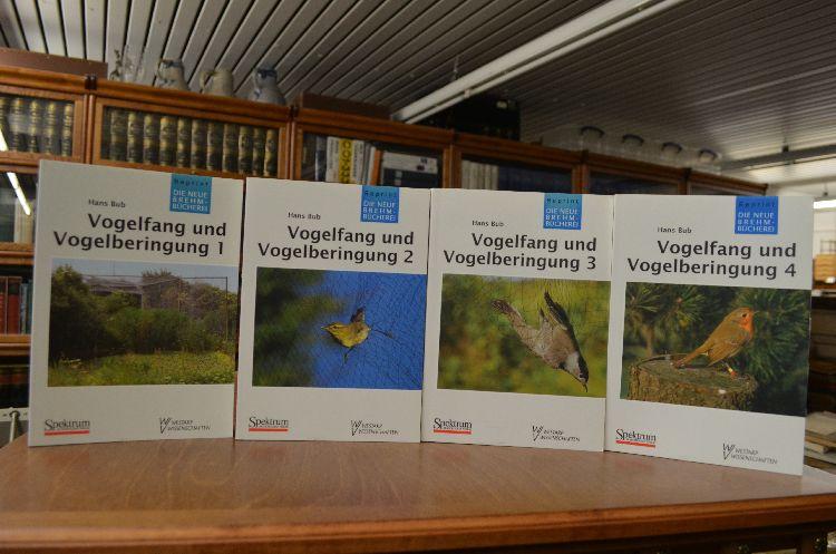 Vogelfang und Vogelberingung: VOGELFANG VOGELBERINGUNG 1 ALLG. U. FANG M. SIEBFALLEN (Die Neue Brehm-Bücherei / Zoologische, botanische und paläontologische Monografien)