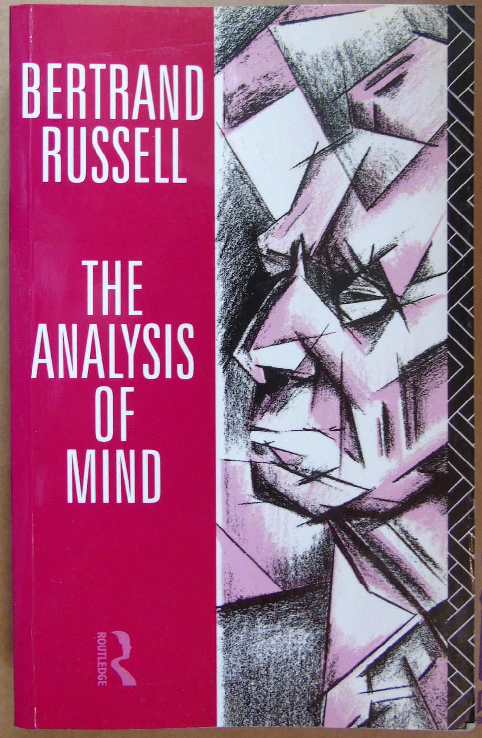 essays in analysis russell