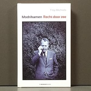 Modrikamen: Recht door zee