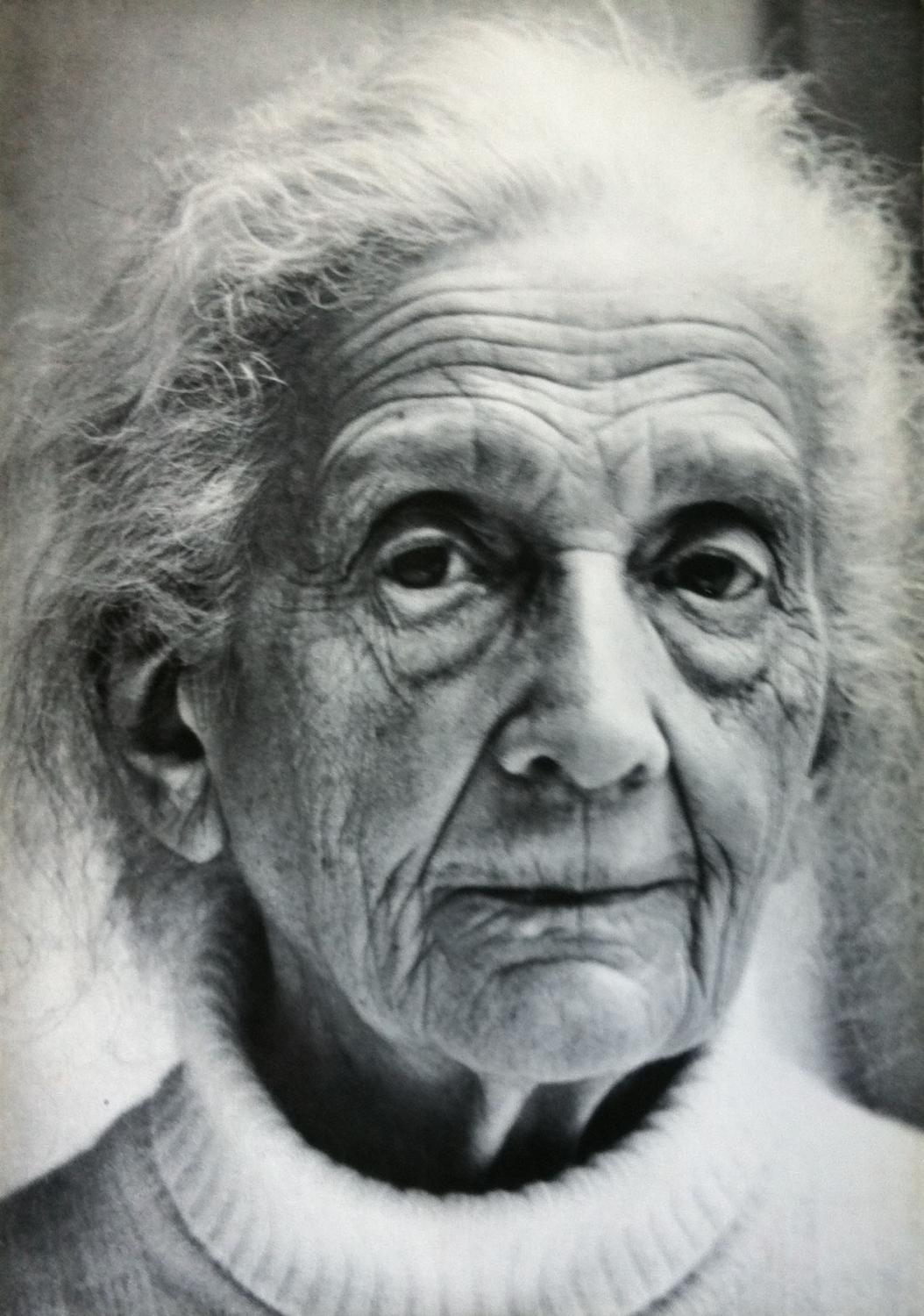 Jacobi, Lotte. Menschen von gestern und heute. Fotografische Portraits, Skizzen und Dokumentationen von Lotte Jacobi.