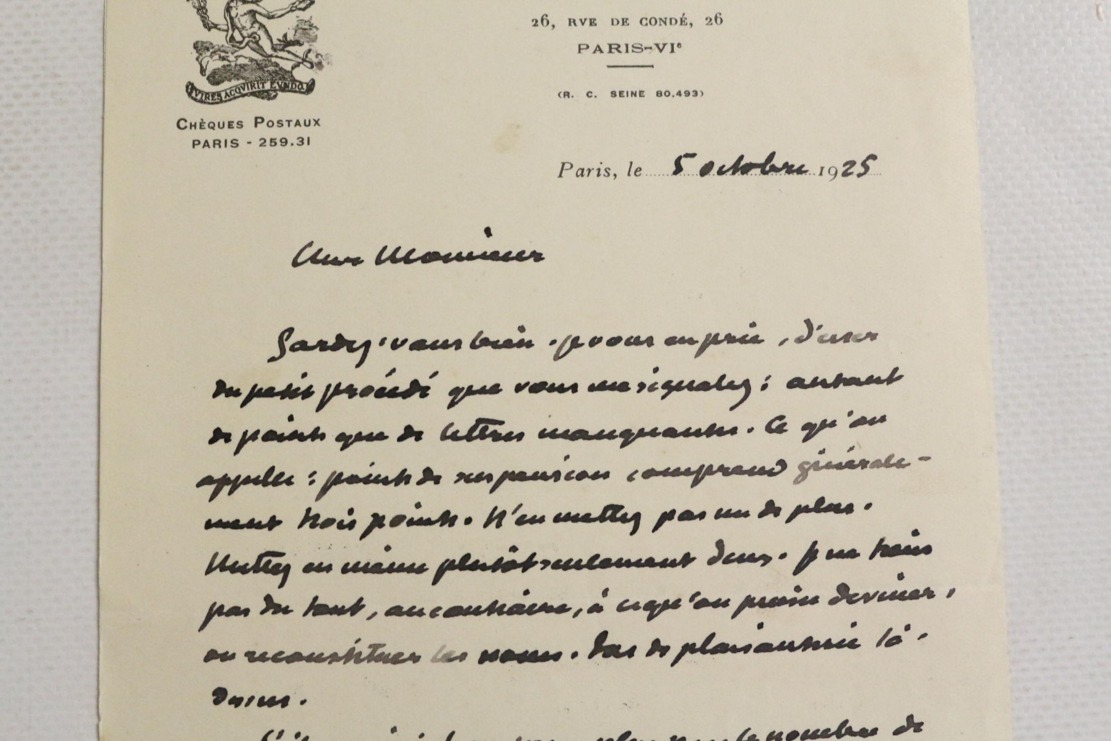 point de suspension 5 lettres