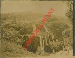 Tivoli. Cascate. Tempio di Vesta.