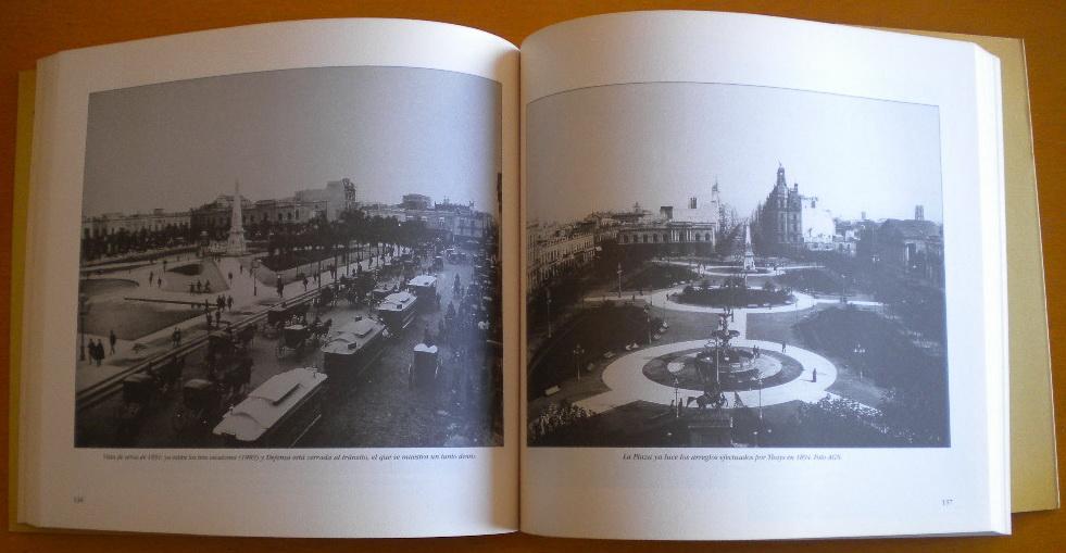 La Plaza De Mayo Escenario De La Vida Argentina By Gutierrez