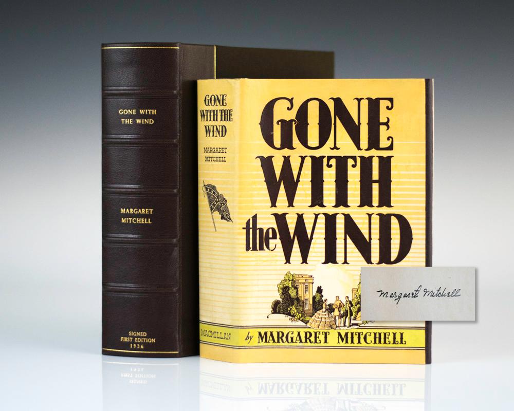 Тихий человек книга. Gone with the Wind книга. Унесенные ветром обложка книги.