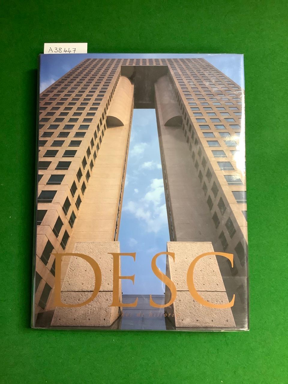 DESC: 25 ANOS DE HISTORIA. - MESTRE, Fernando Senderos (Foreword).