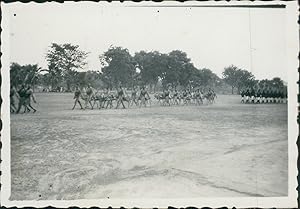 Sénégal, défilé de tirailleurs lors de la fête de Jeanne d'Arc